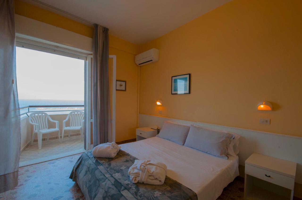 David Hotel 3*